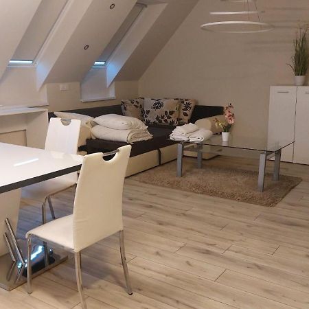 Apartmán Hajnal Apartman Segedín Exteriér fotografie