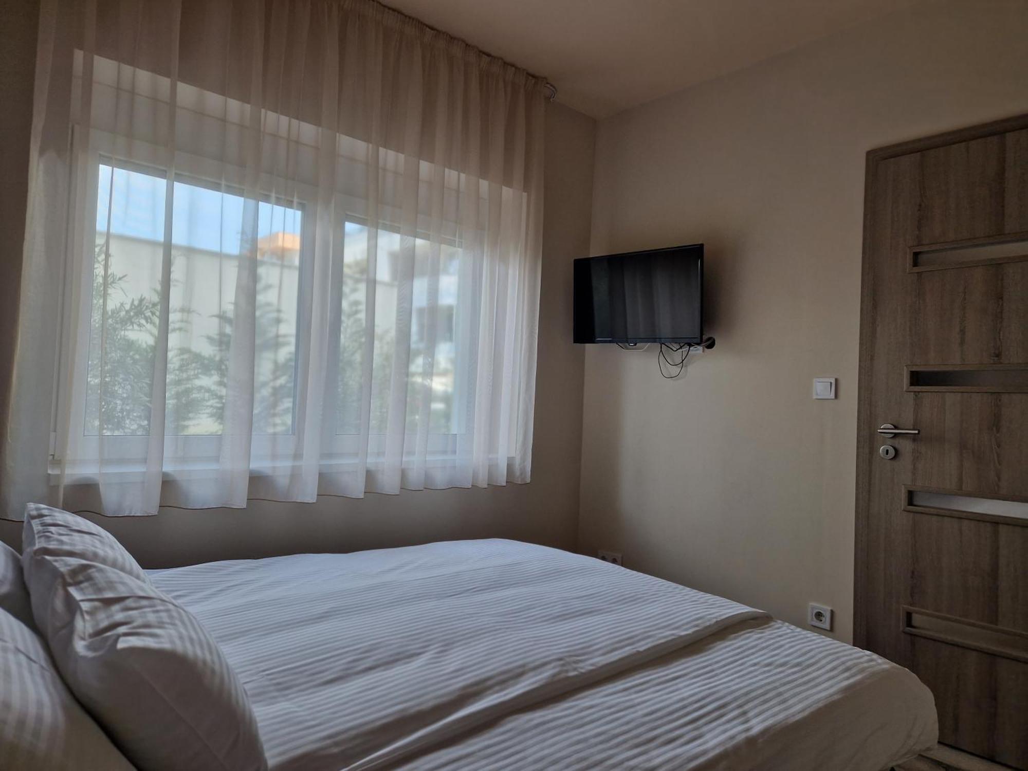 Apartmán Hajnal Apartman Segedín Pokoj fotografie